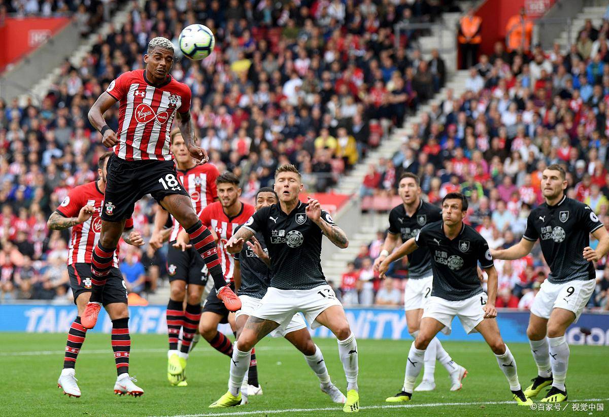 伯恩茅斯队士气高涨,迎来胜利连连的简单介绍 伯恩茅斯队士气高涨,迎来胜利连连的简单介绍