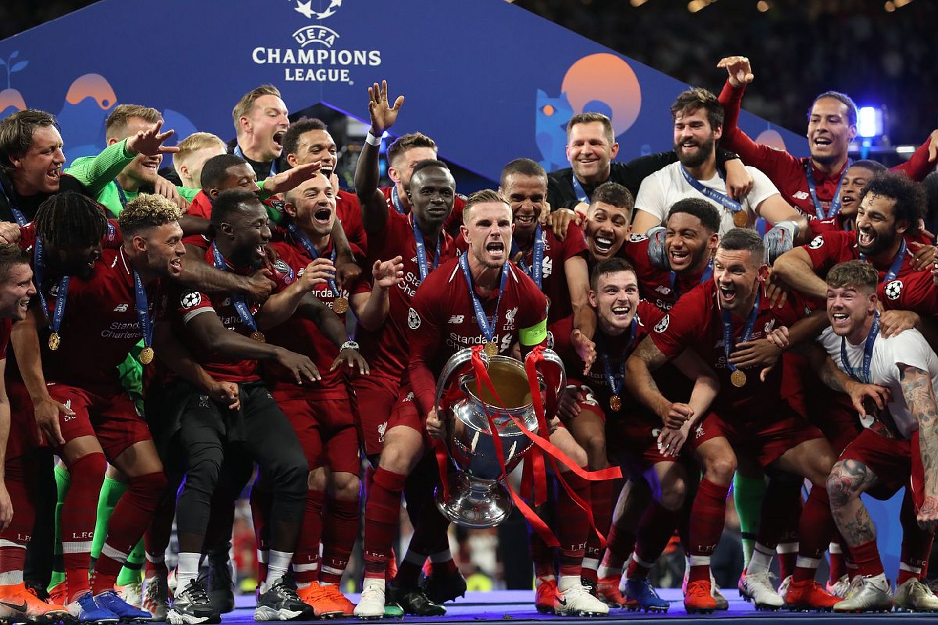 关于马竞大破里昂，欧冠小组赛开门红的信息