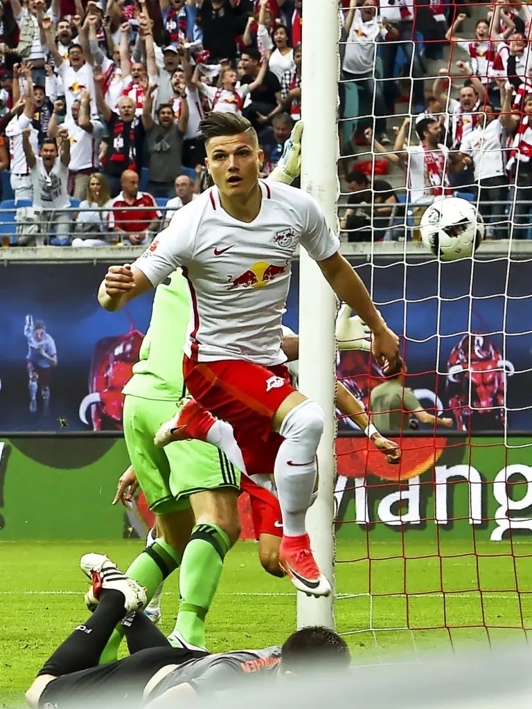 爱游戏官网-莱比锡红牛客场不敌对手，遭遇两连败的简单介绍