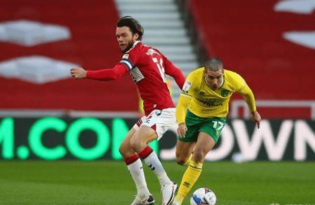 雷丁主场大胜，重返积分榜前列的简单介绍