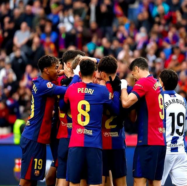 爱游戏体育链接-巴萨主场豪胜，重夺联赛领先