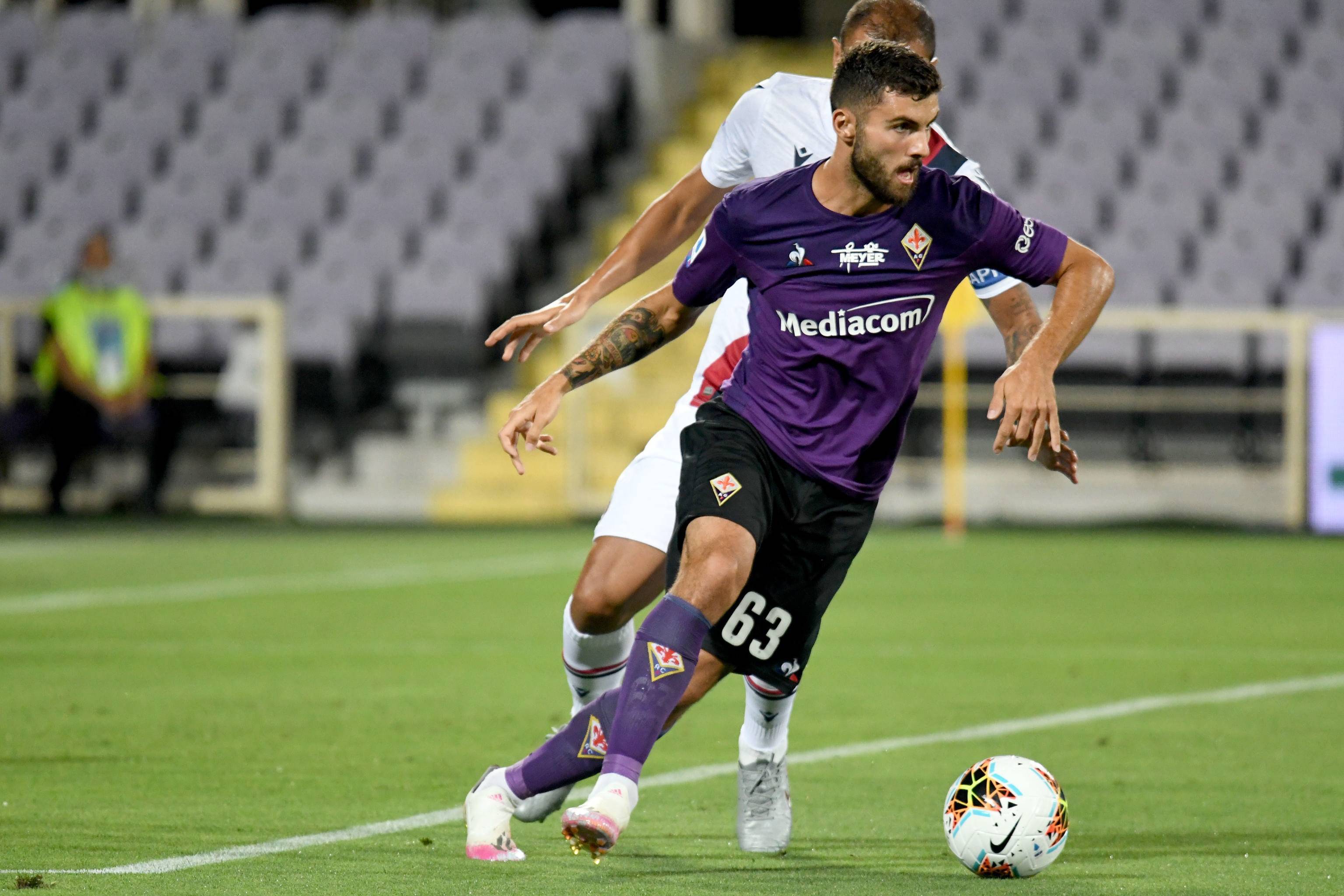 爱游戏-佛罗伦萨客场大胜，客场作战拿下对手