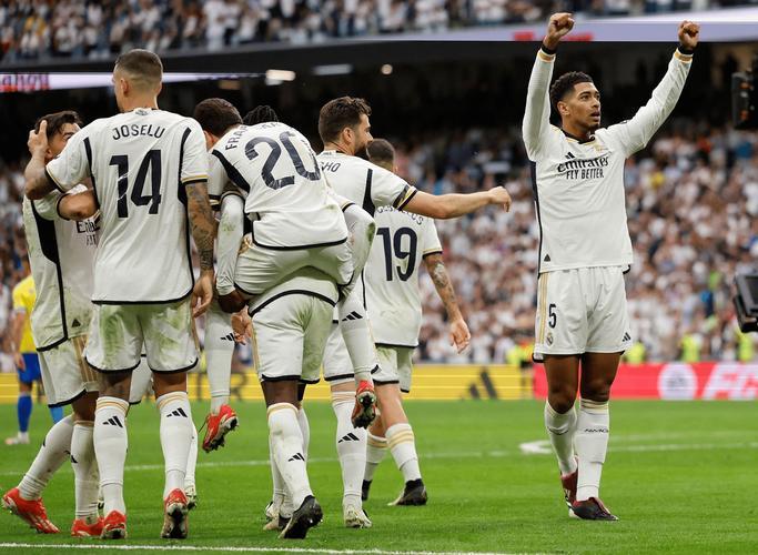 皇马战术调整,曼联面临挑战的简单介绍 皇马战术调整,曼联面临挑战的简单介绍