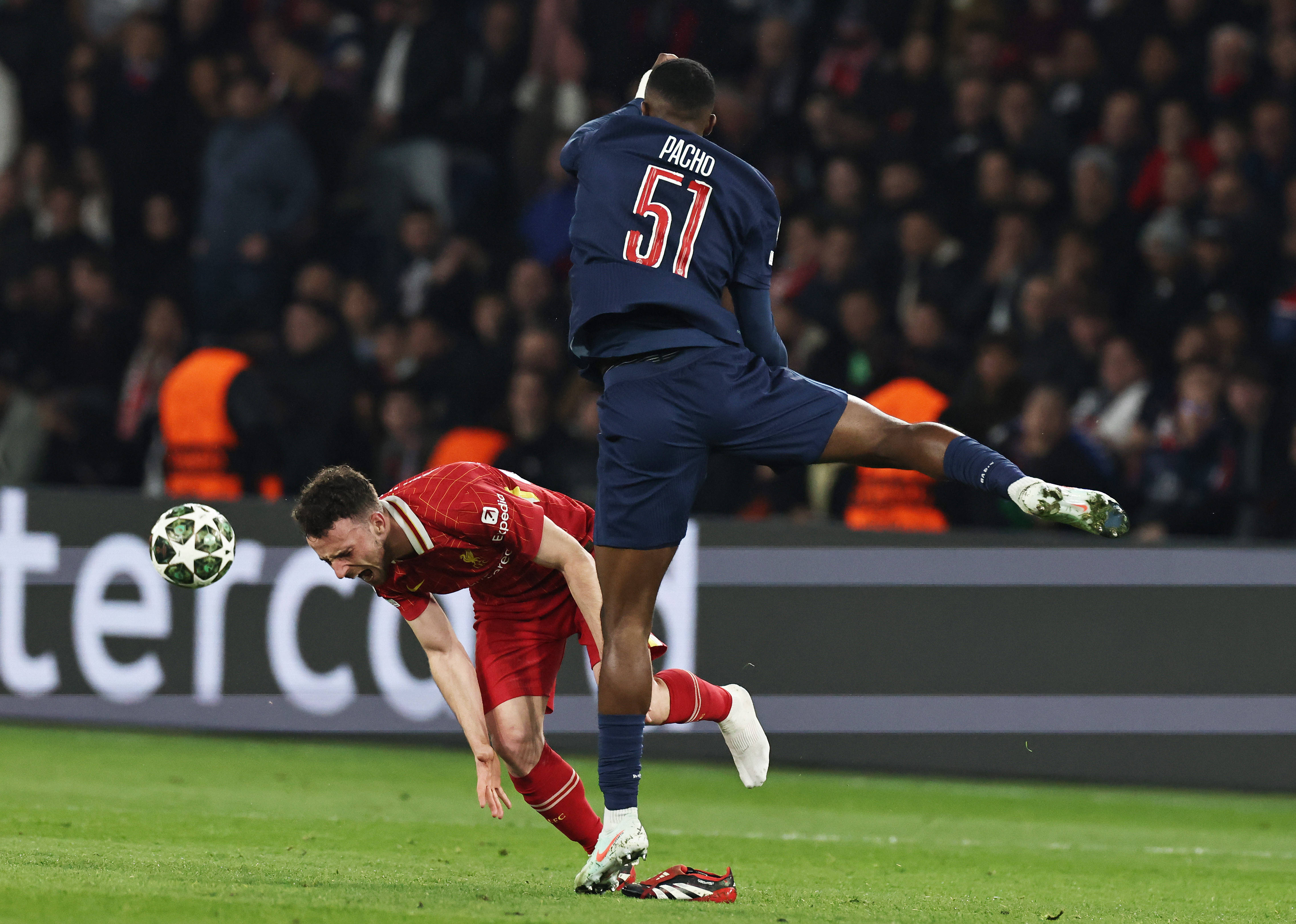 关于葡萄牙豪门背水一战,神勇晋级欧冠八强的信息 关于葡萄牙豪门背水一战,神勇晋级欧冠八强的信息