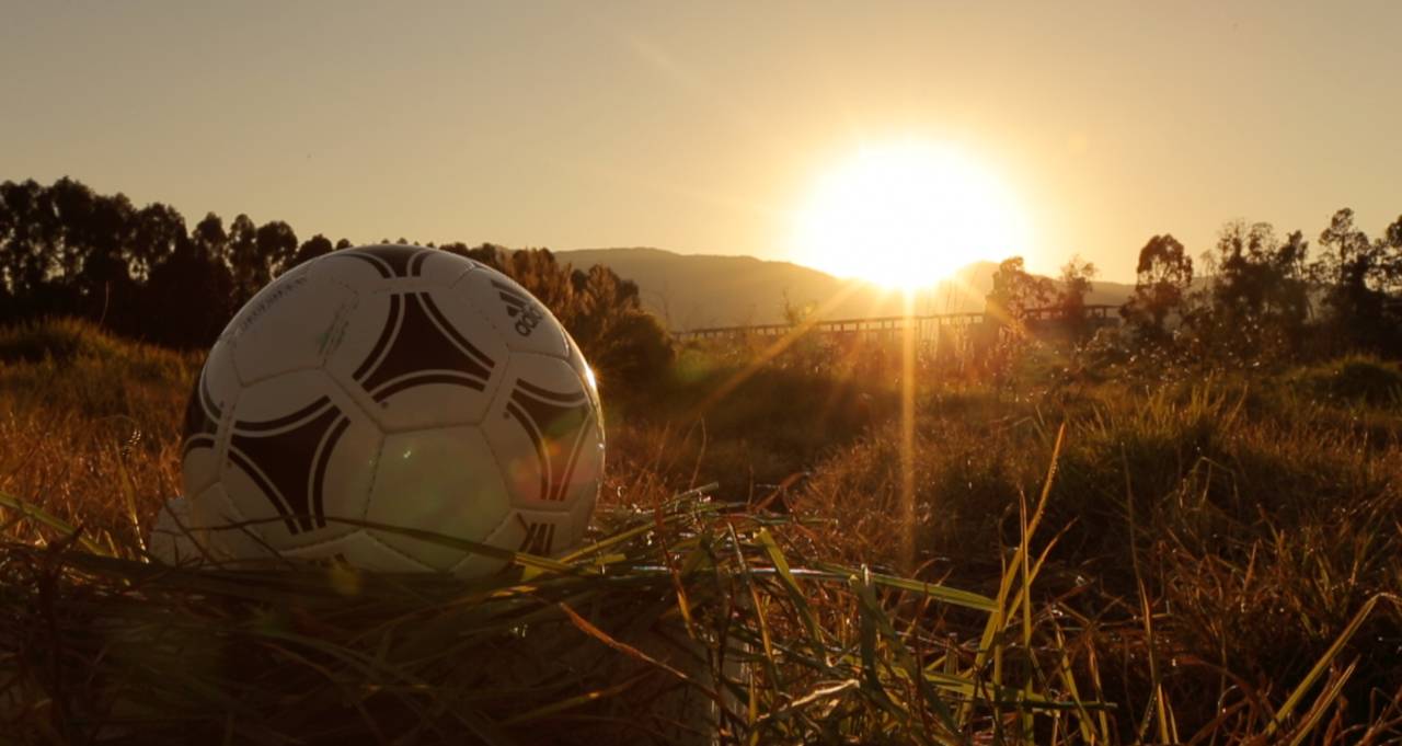 爱游戏入口-集结战队！女子足球比赛开启新篇章的简单介绍