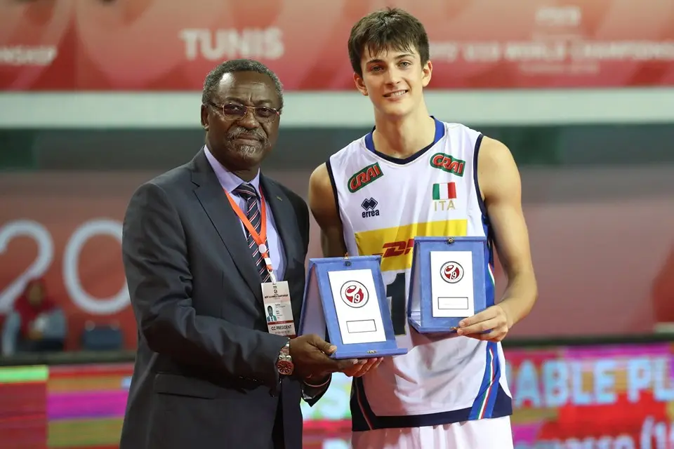 印度球员被选为亚洲明星赛的MVP 印度球员被选为亚洲明星赛的MVP