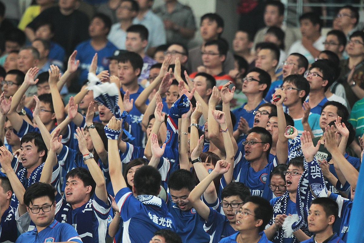 一支实力强劲的球队在联赛中崭露头角的简单介绍 一支实力强劲的球队在联赛中崭露头角的简单介绍