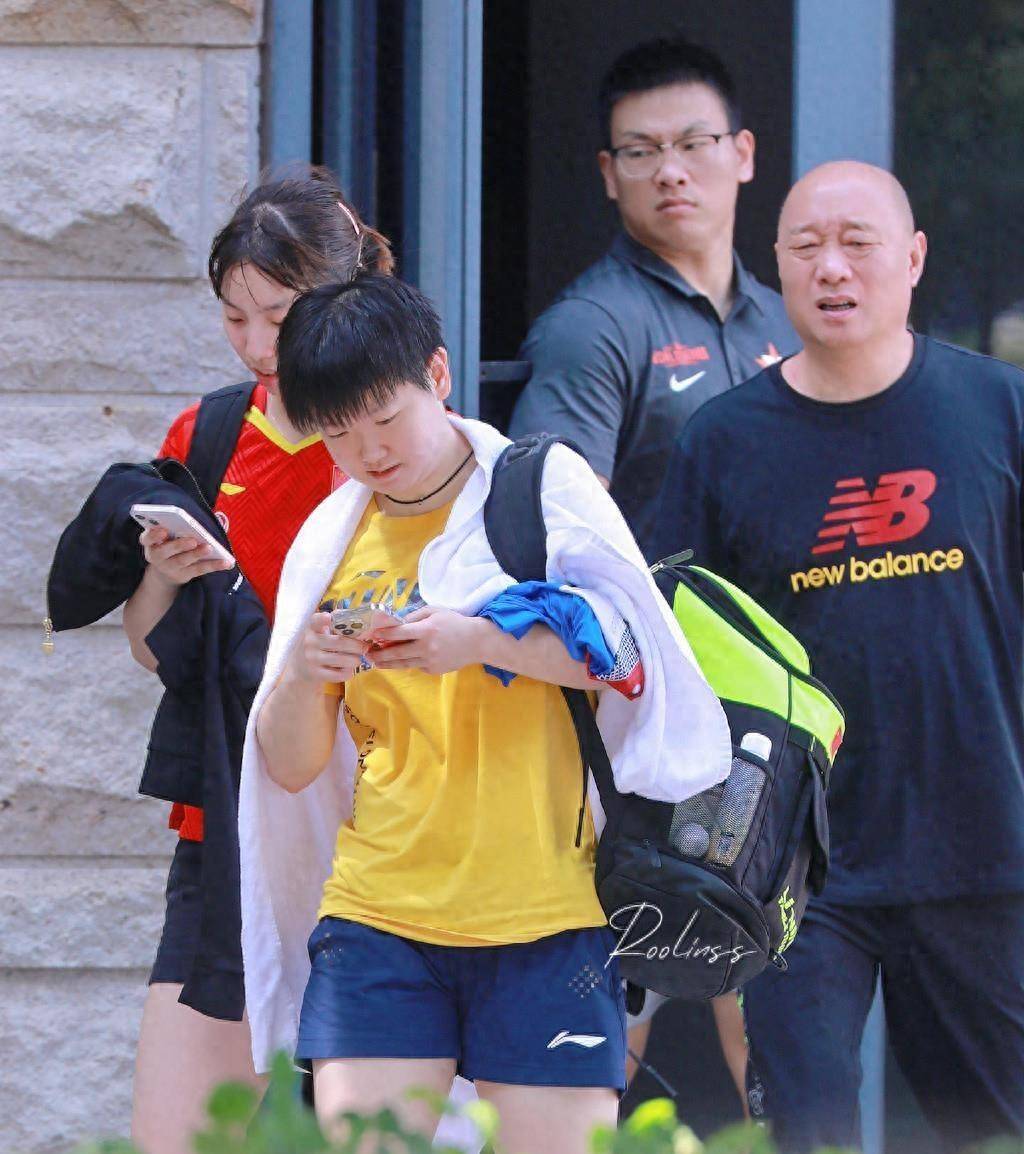 爱游戏中国官网-欧洲国家队进入白热化备战，斗志昂扬向前的简单介绍