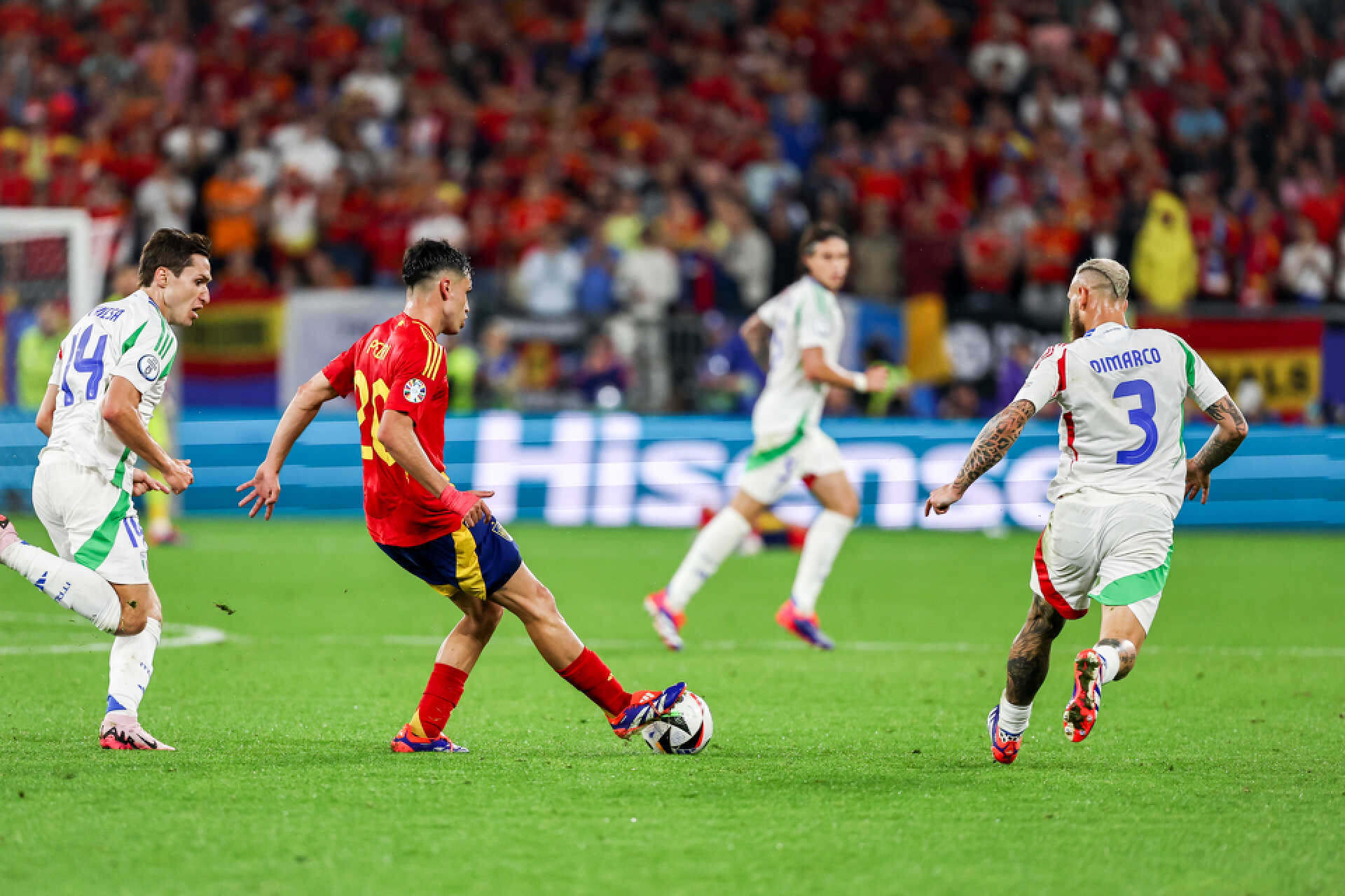 爱游戏体育下载-威尔士客场险胜瑞士，晋级欧锦赛淘汰赛赛场的简单介绍