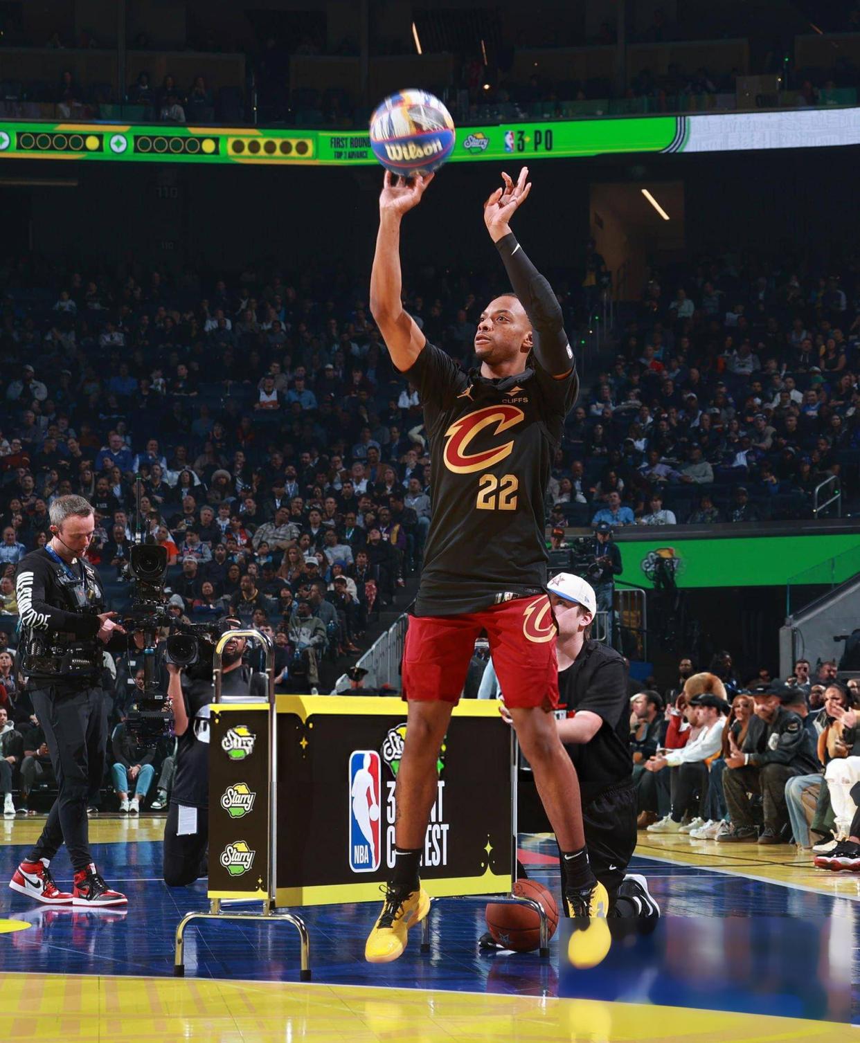 爱游戏官方登录入口-比利时篮球联赛球员参加全明星技能赛