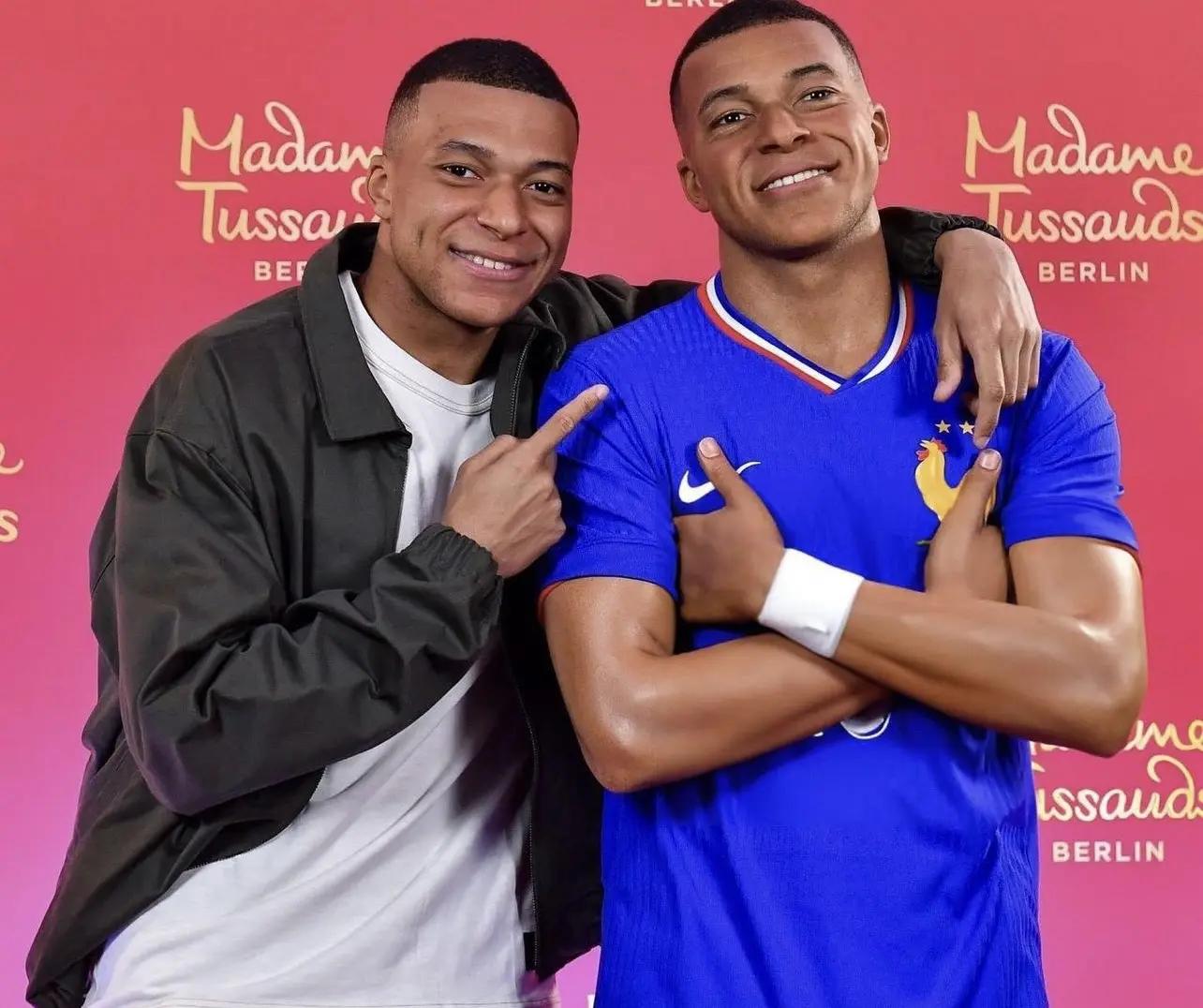 法国队大胜芬兰,稳坐小组榜首 法国队大胜芬兰,稳坐小组榜首